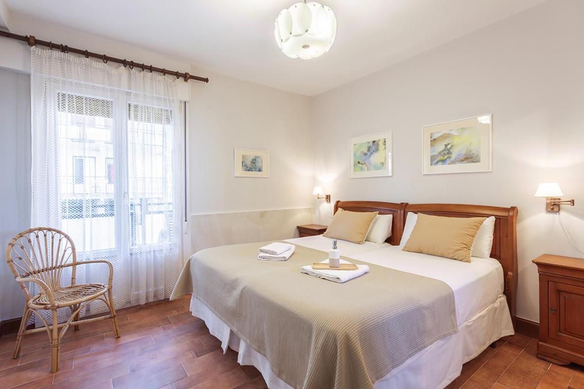 Pension Zarauz Playa Exteriör bild