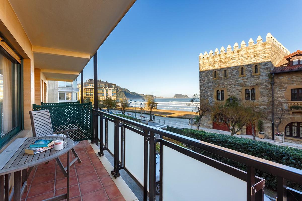 Pension Zarauz Playa Exteriör bild